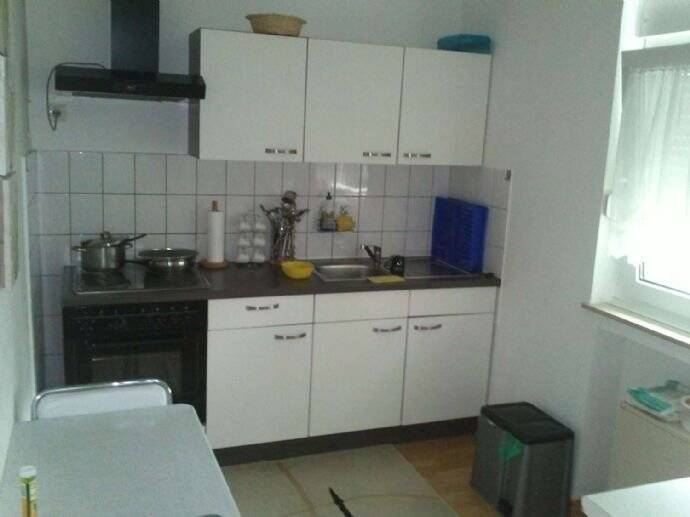 **ruhige 2-Zimmer-Wohnung mit Balkon in Quadrath-Ichendorf mit Heizung**Top-Mietkonditionen** 2 zimmer