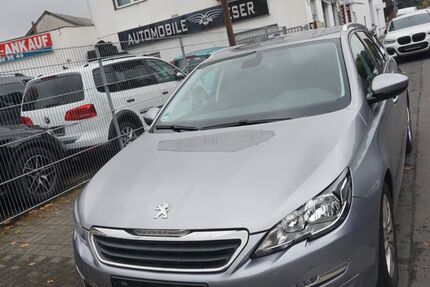 Peugeot 308 146.000 km 5.999 &euro; Köln 51143