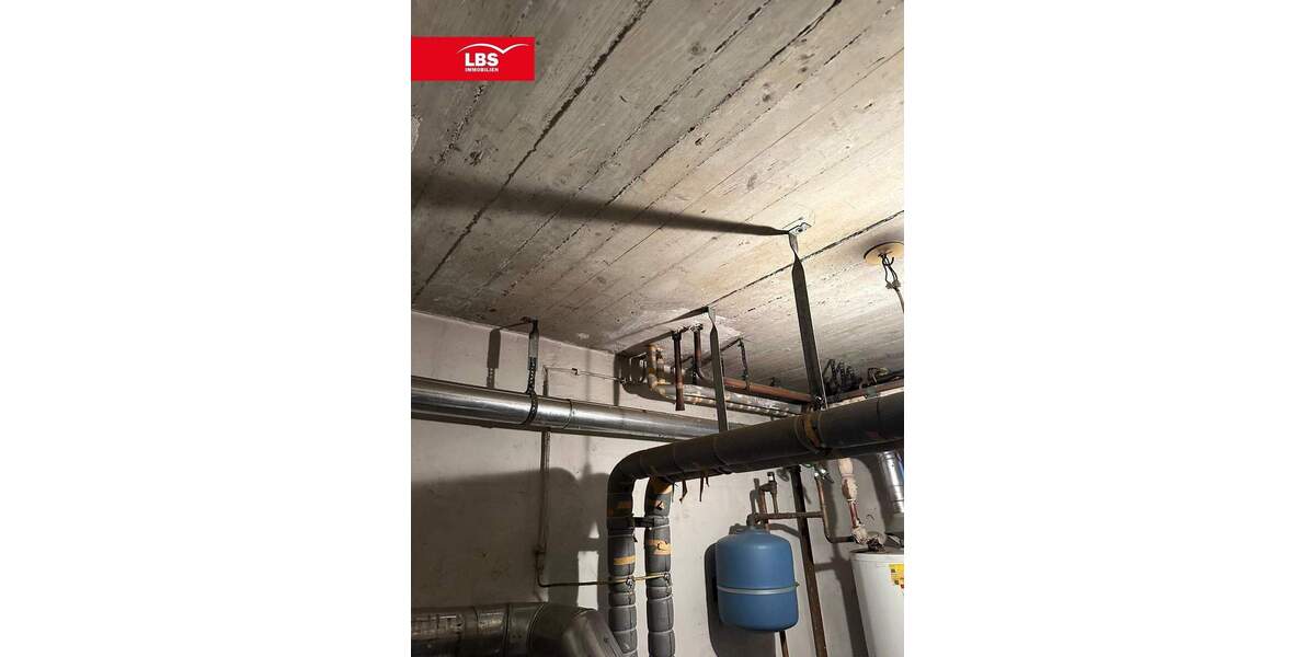 Großzügiges Einfamilienhaus mit Einliegerwohnung in Leverkusen Bürrig! 5 zimmer