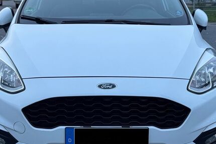Ford Fiesta 103.024 km 10.200 € Köln 51107