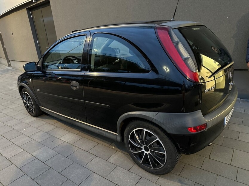 Opel Corsa C 154.000 km 1.750 € Düsseldorf 40213