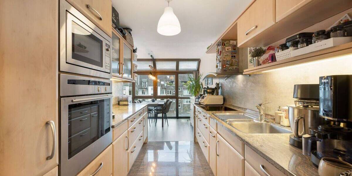 Etagenwohnung Düsseldorf Gerresheim - 2 Zimmer, 71 m&sup2;, 280.000&euro; | Angebot:26840911
