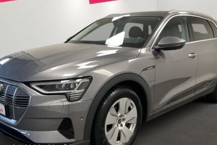 Audi e-tron 40.167 km 29.900 &euro; Düsseldorf 40233