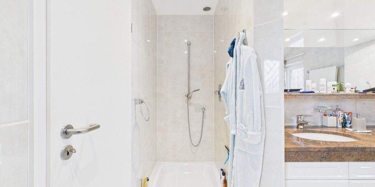 Äußerst gepflegtes Architektenhaus mit Doppelgarage im beliebten Erftstadt-Bliesheim! 5 zimmer