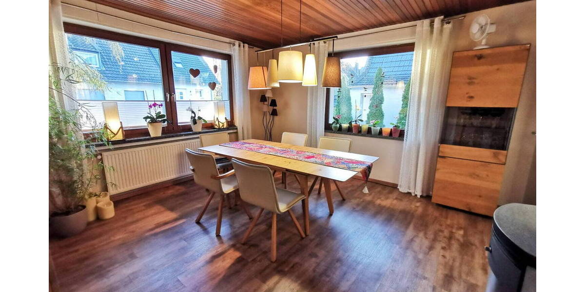 Doppelhaushälfte Dormagen Delhoven - 7 Zimmer, 143 m&sup2;, 725.000&euro; | Angebot:26117617