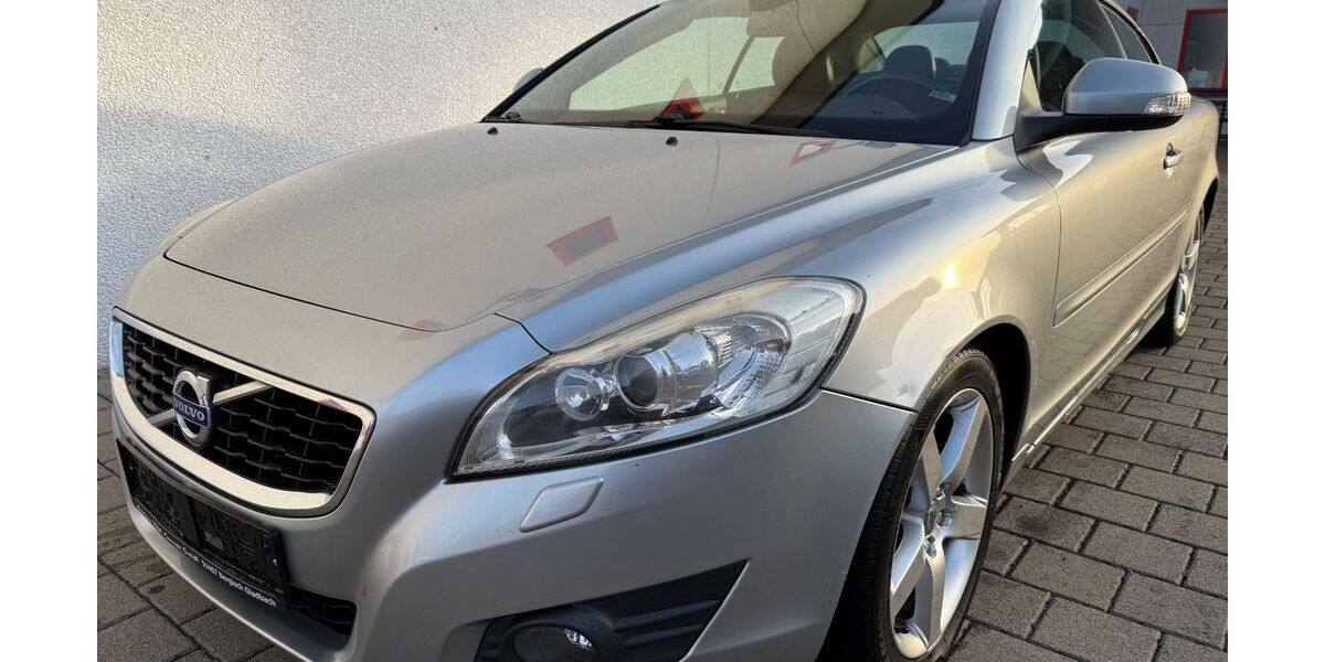 Volvo C70 197.000 km 6.290 &euro; Bergisch Gladbach 51467