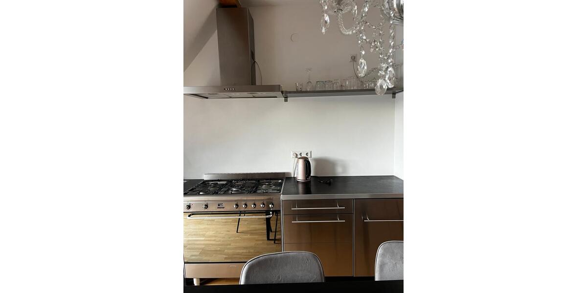 Dachgeschoßwohnung Köln Kalk - 3 Zimmer, 70 m&sup2;, 1.700&euro; | Angebot:25596580