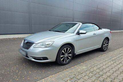 Lancia Flavia 137.000 km 8.470 € Düsseldorf 40589