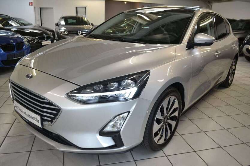 Ford Focus 222.630 km 9.900 € Solingen 42719