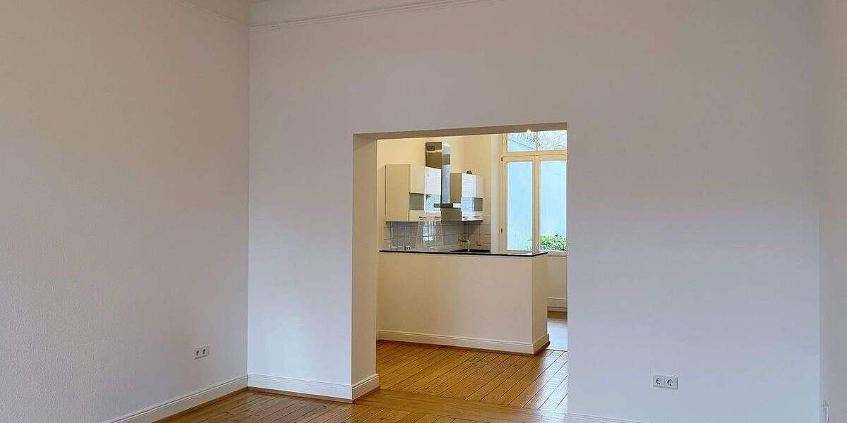 Top modernisiert! Charmantes, denkmalgeschütztes Mehrfamilienhaus mit modernem Wohnkomfort! 1 zimmer