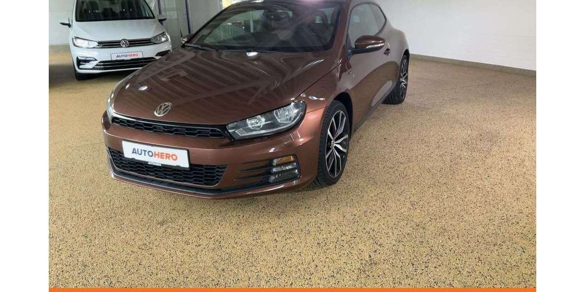 VW Scirocco 119.194 km 15.400 € Köln 50739