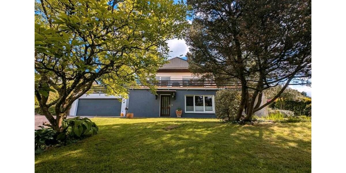 Einfamilienhaus Lohmar - 5 Zimmer, 219 m&sup2;, 750.000&euro; | Angebot:27108857