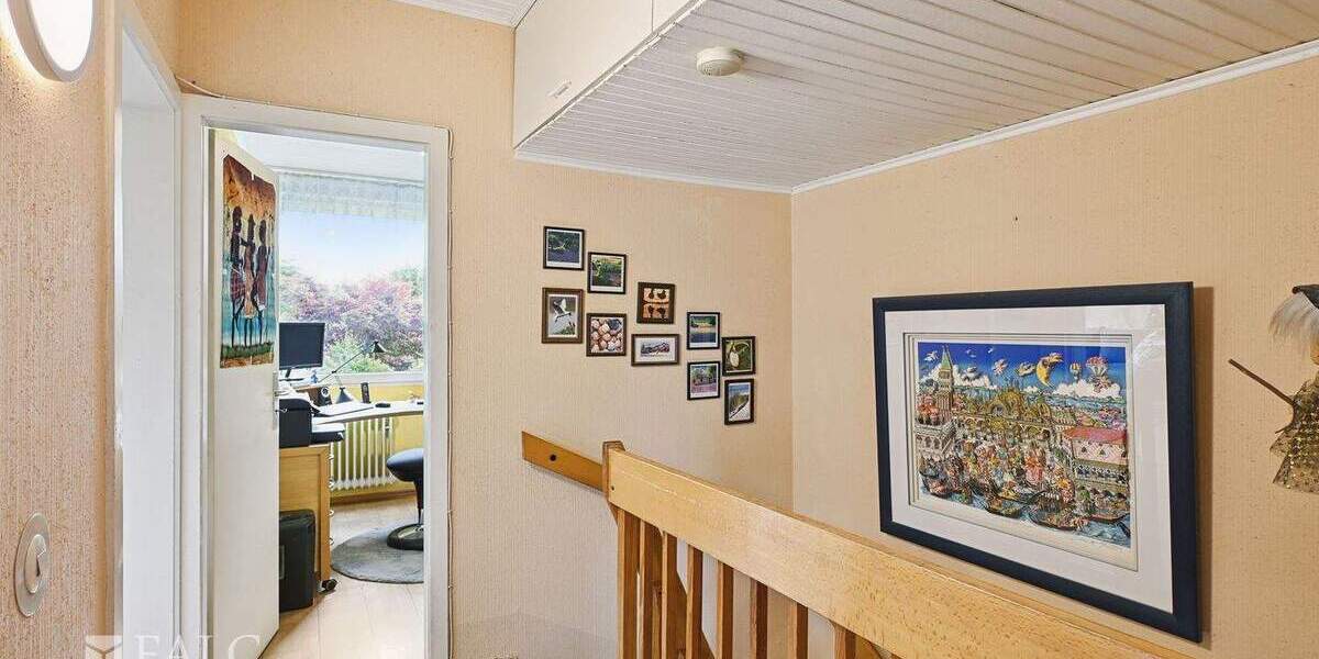 Reihenmittelhaus Köln Lindweiler - 4 Zimmer, 87 m&sup2;, 320.000&euro; | Angebot:23224448