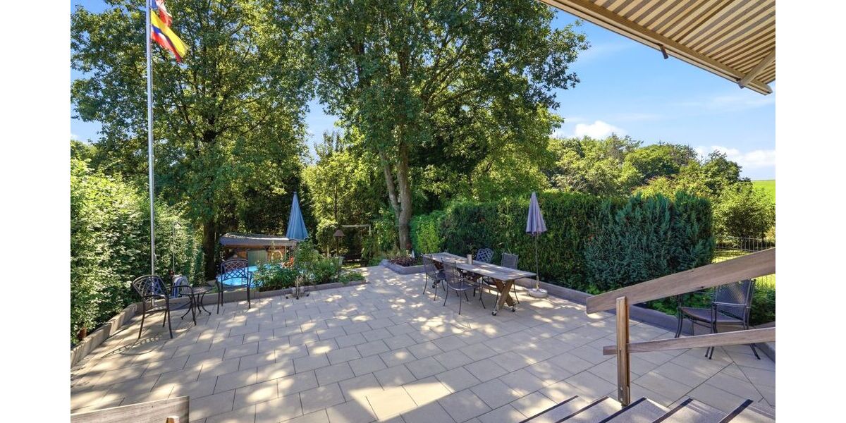 Mit 3D: Naturnah wohnen mit Freiraum – Charaktervolles Einfamilienhaus auf großzügigem Grundstück - Einfamilienhaus Wermelskirchen | Angebot:27350972