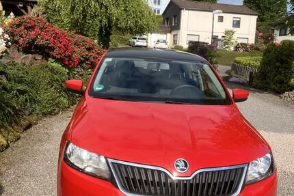 Skoda Rapid 99.000 km 7.500 &euro; Hückeswagen 42499