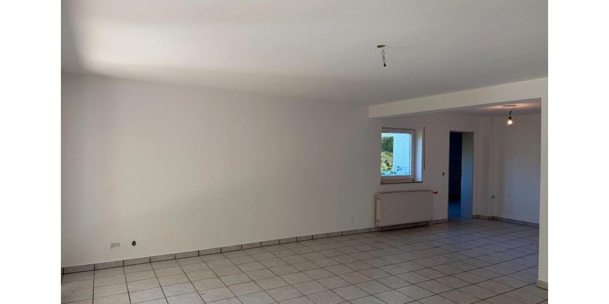 Doppelhaushälfte Bergisch Gladbach Paffrath - 5 Zimmer, 195 m&sup2;, 2.400&euro; | Angebot:26322264