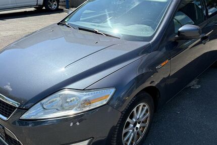 Ford Mondeo 310.000 km 1.290 € Köln 50739