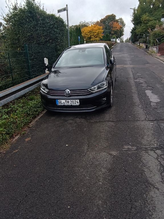 VW Golf Sportsvan 234.239 km 8.800 € Burscheid 51399