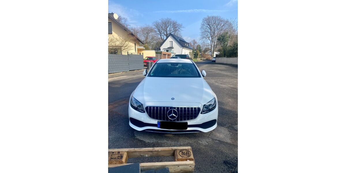 Mercedes-Benz E 200 97.000 km 22.999 &euro; Rösrath 51503