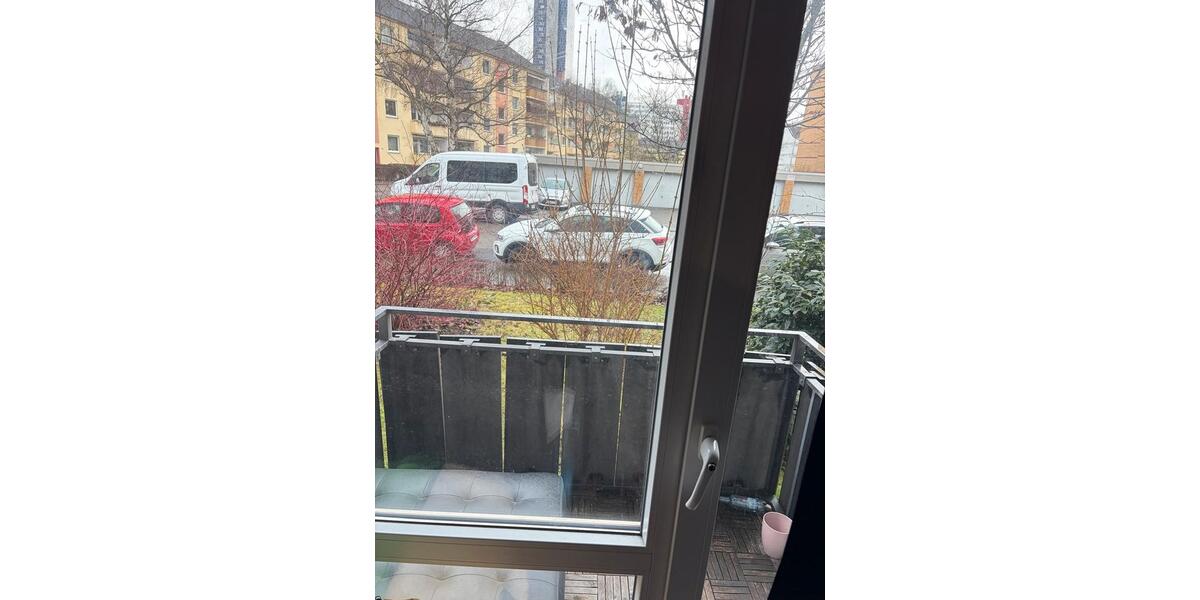 Erdgeschoßwohnung Köln Ehrenfeld - 2 Zimmer, 42 m&sup2;, 950&euro; | Angebot:25055028