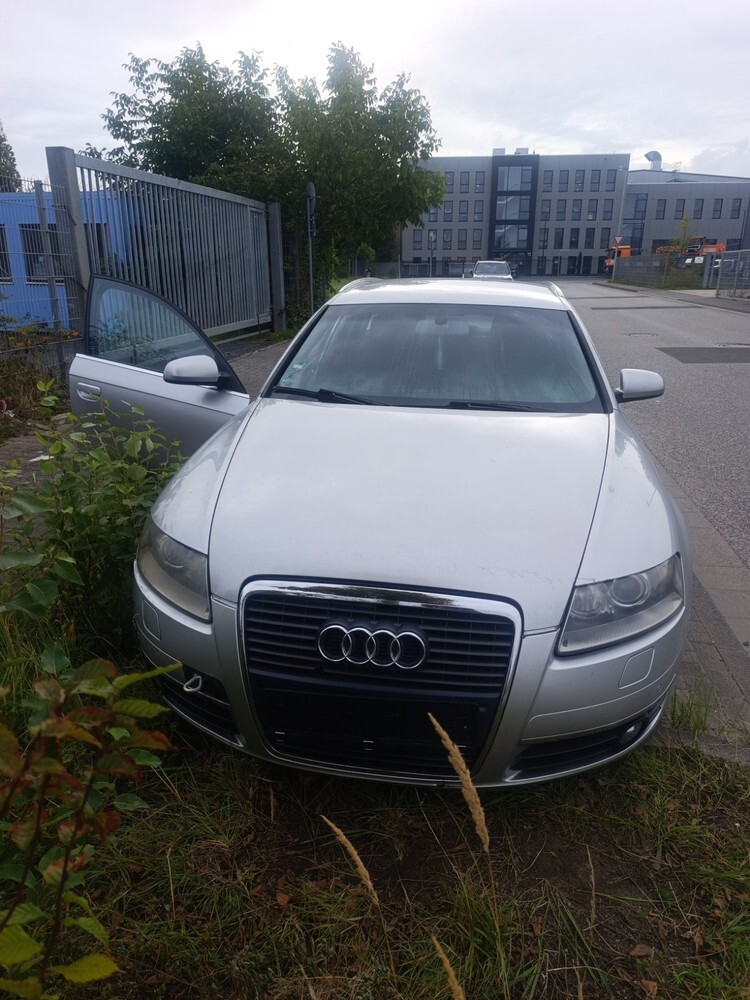 Audi A6 Avant 313.000 km 1.200 € Köln 50667