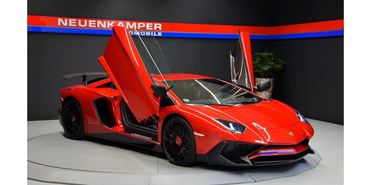 Lamborghini Aventador 17.500 km 429.990 € Remscheid 42853