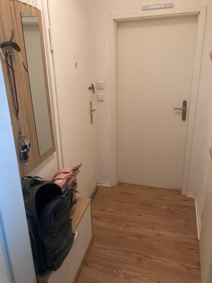 Zwei Zimmer Wohnung im ruhige Lage