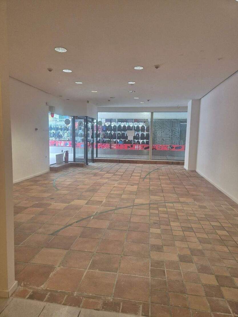 amarc21 - vielseitige Gewerbefläche auch Gastronomie möglich 2 zimmer