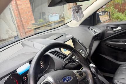 Ford Kuga 139.600 km 12.000 € Wipperfürth 51688