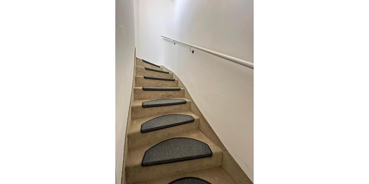 Dachgeschoßwohnung Neuss Gnadental - 2 Zimmer, 54 m&sup2;, 650&euro; | Angebot:25404219