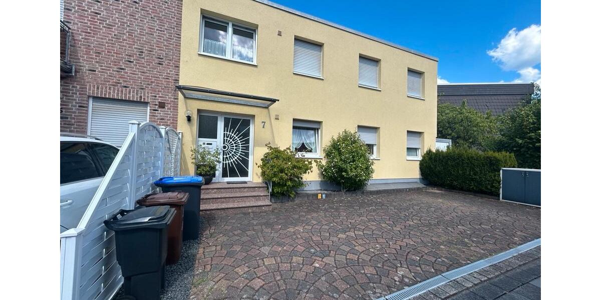 Erdgeschoßwohnung Bergisch Gladbach Alt-Frankenforst - 5 Zimmer, 140 m&sup2;, 460.000&euro; | Angebot:27044139