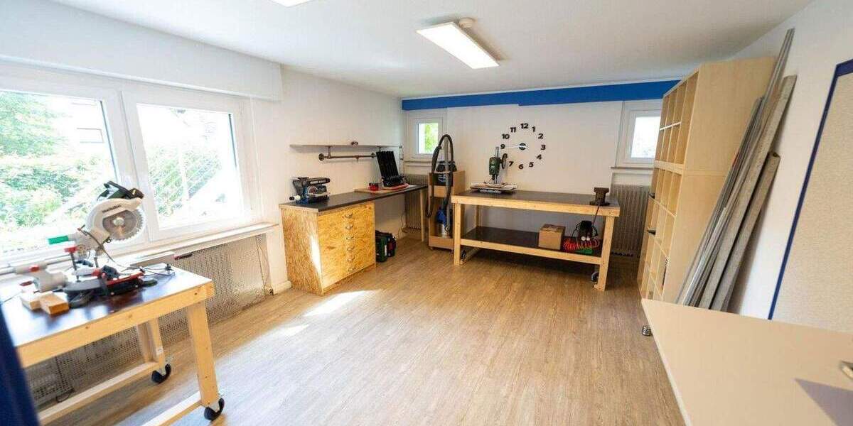 Mehrfamilienhaus, Wohnhaus Remscheid Innen - 1 Zimmer, 320 m&sup2;, 695.000&euro; | Angebot:25175044