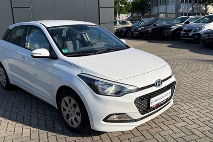 Hyundai i20 137.000 km 5.900 &euro; Dormagen 41540