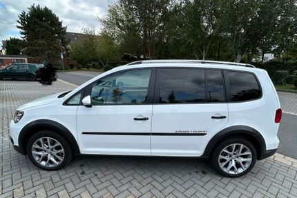 VW Touran 145.000 km 15.800 € Lohmar 53797