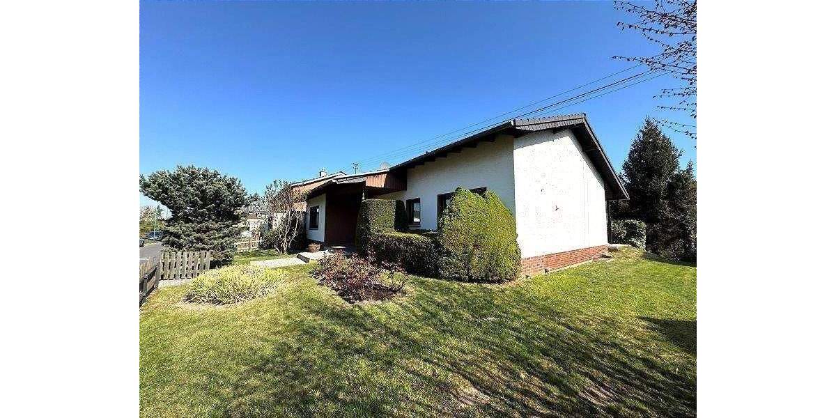 Einfamilienhaus Niederkassel - 6 Zimmer, 200 m&sup2;, 490.000&euro; | Angebot:25814969