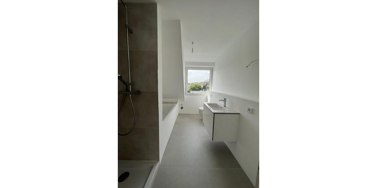 Dachgeschoßwohnung Frechen - 2 Zimmer, 72 m&sup2;, 329.000&euro; | Angebot:26393715