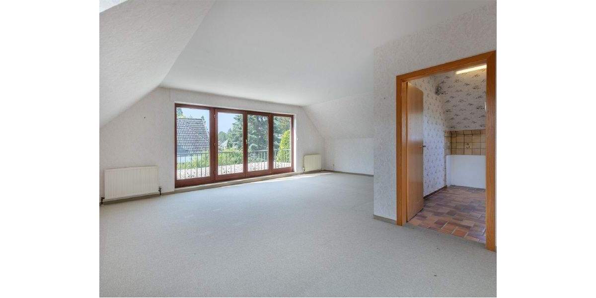 Vielseitig nutzbares Familiendomizil mit Einliegerwohnung und großem Potenzial 6 zimmer