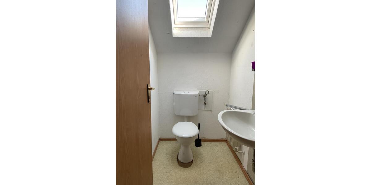 Etagenwohnung Remscheid Lüttringhausen - 2 Zimmer, 60 m&sup2;, 11&euro; | Angebot:25512272