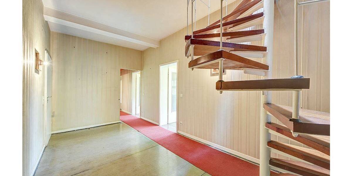 Tolles Baugrundstück mit großem Baufenster und Altbestand zimmer