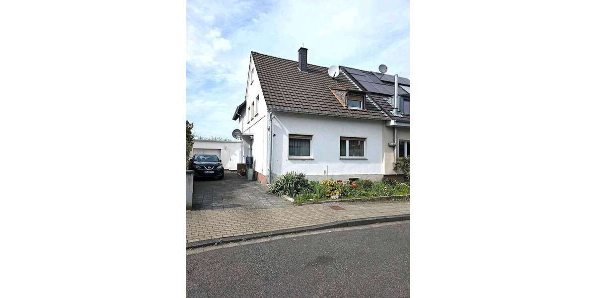 Einfamilienhaus Bergheim Auenheim - 7 Zimmer, 150 m&sup2;, 280.000&euro; | Angebot:26196910