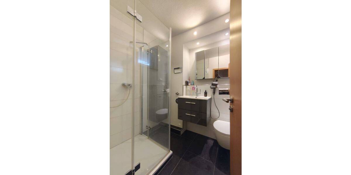 Mehrfamilienhaus, Wohnhaus Düsseldorf Holthausen - 4 Zimmer, 400.000&euro; | Angebot:26851264