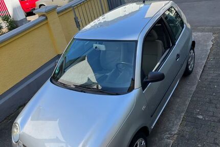 VW Lupo 25.090 km 3.750 &euro; Köln 50935
