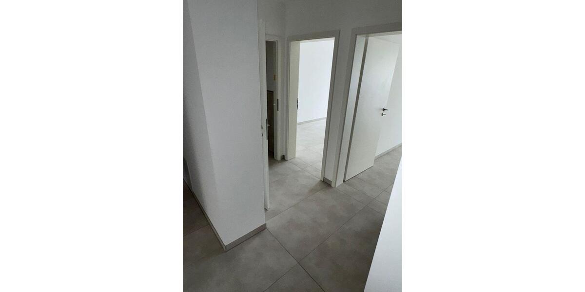 Etagenwohnung Köln Mülheim - 4 Zimmer, 107 m&sup2;, 2.030&euro; | Angebot:26368663