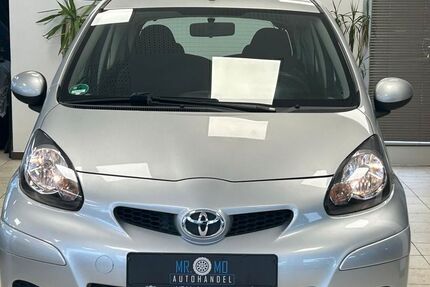 Toyota Aygo (X) 85.000 km 4.399 &euro; Hürth 50354