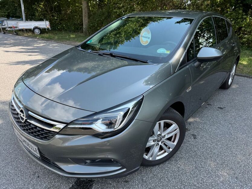 Opel Astra 86.000 km 12.699 € Düsseldorf 40231