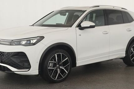 VW Tiguan 21.400 km 44.384 &euro; Düsseldorf 40233