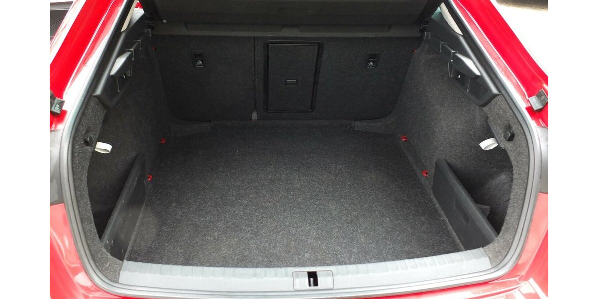 Skoda Octavia 2.0TDi STYLE NAVI BLUETOOTH PARKPILOT 53.254 km 18.908 &euro; Köln 50858