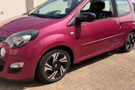 Renault Twingo 90.400 km 3.950 &euro; Solingen 42651