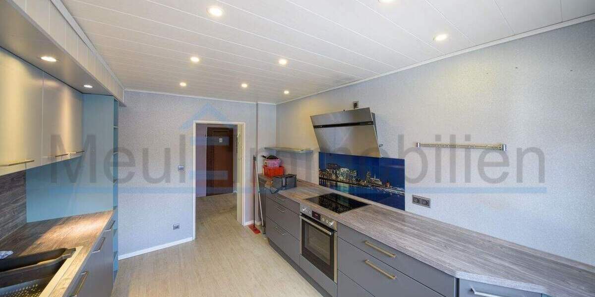 Bachem, attraktive Lage, Einfamilienhaus mit großem Garten, 4 Zimmer, EBK, Terrasse, Garage, Keller 4 zimmer