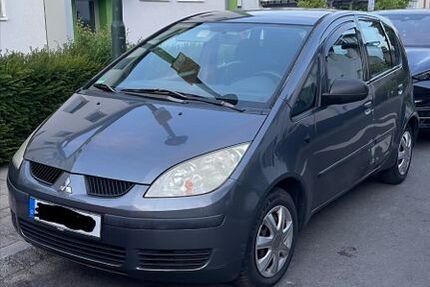 Mitsubishi Colt 305.355 km 1.300 &euro; Düsseldorf 40474